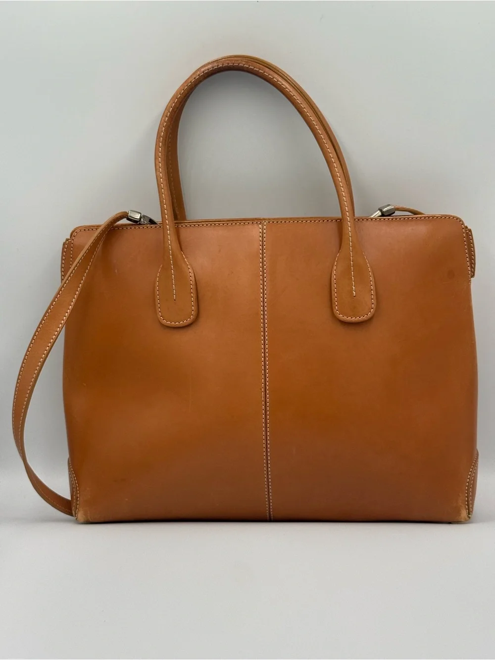 TOD'S Vintage Leather Satchel Bag - Classic Top Handle Shoulder Bag